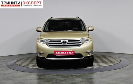 Toyota Highlander III, 2011 год, 1 957 000 рублей, 2 фотография