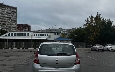 Renault Sandero I, 2013 год, 700 000 рублей, 6 фотография