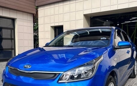 KIA Rio IV, 2017 год, 1 038 000 рублей, 2 фотография