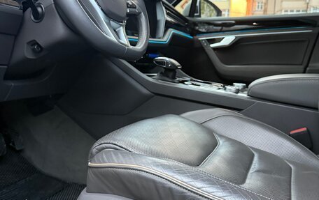 Volkswagen Touareg III, 2018 год, 5 300 000 рублей, 6 фотография