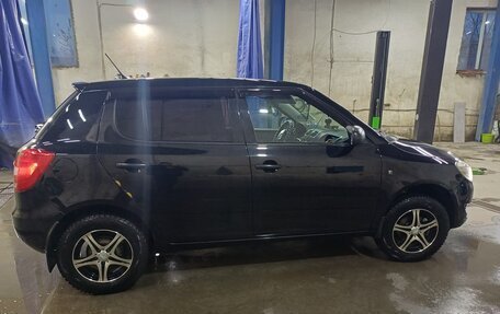 Skoda Fabia II, 2013 год, 650 000 рублей, 3 фотография