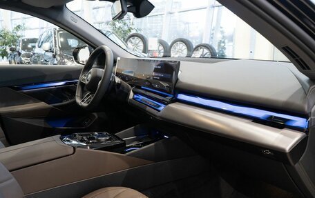 BMW 5 серия, 2025 год, 8 750 000 рублей, 21 фотография