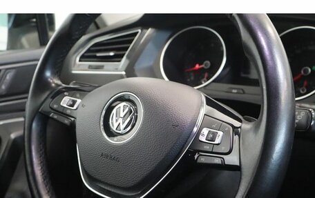 Volkswagen Tiguan II, 2020 год, 2 006 000 рублей, 8 фотография