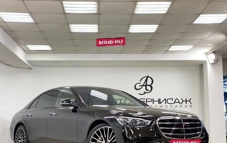 Mercedes-Benz S-Класс, 2024 год, 24 500 000 рублей, 3 фотография