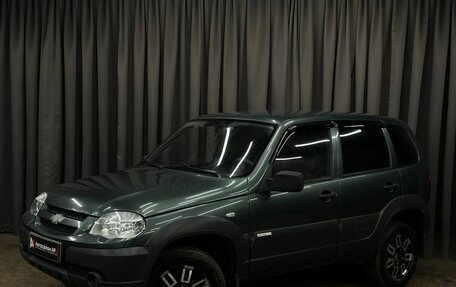 Chevrolet Niva I рестайлинг, 2011 год, 459 999 рублей, 1 фотография