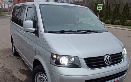 Volkswagen Caravelle T5, 2008 год, 1 810 000 рублей, 4 фотография