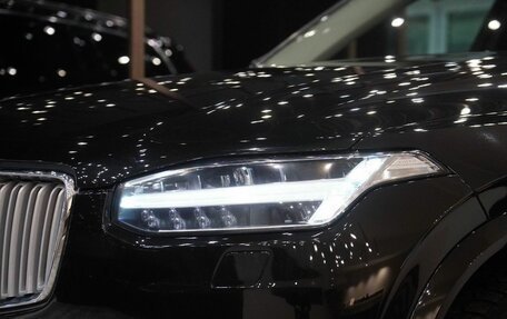 Volvo XC90 II рестайлинг, 2018 год, 3 200 000 рублей, 7 фотография