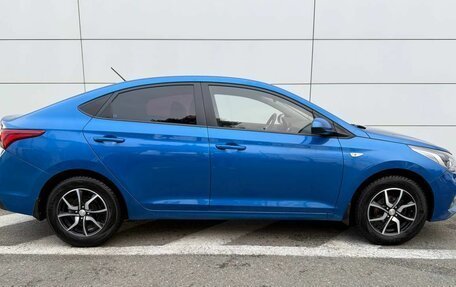 Hyundai Solaris II рестайлинг, 2018 год, 1 370 000 рублей, 5 фотография