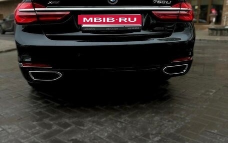 BMW 7 серия, 2017 год, 3 100 000 рублей, 12 фотография