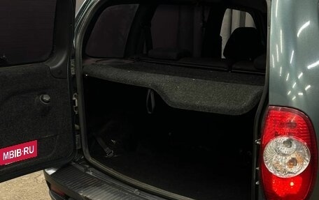 Chevrolet Niva I рестайлинг, 2011 год, 459 999 рублей, 5 фотография