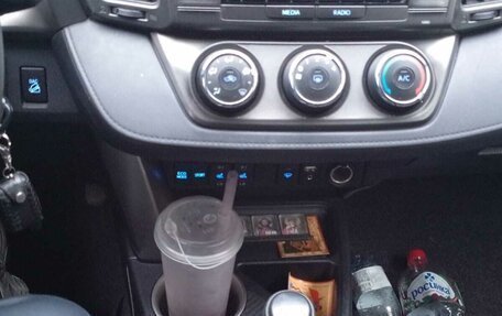 Toyota RAV4, 2013 год, 1 700 000 рублей, 10 фотография