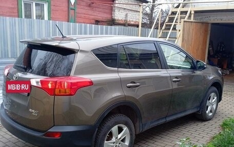 Toyota RAV4, 2013 год, 1 700 000 рублей, 3 фотография