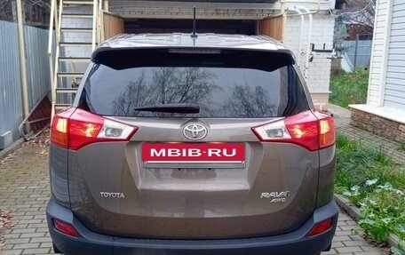 Toyota RAV4, 2013 год, 1 700 000 рублей, 9 фотография