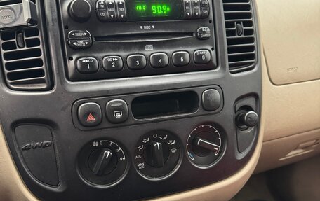 Ford Escape II, 2004 год, 750 000 рублей, 13 фотография