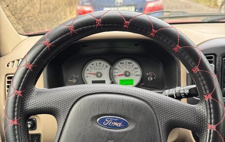 Ford Escape II, 2004 год, 750 000 рублей, 9 фотография