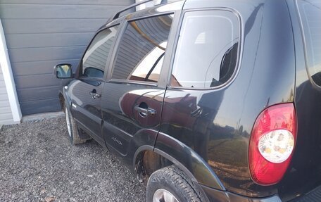 Chevrolet Niva I рестайлинг, 2013 год, 590 000 рублей, 5 фотография