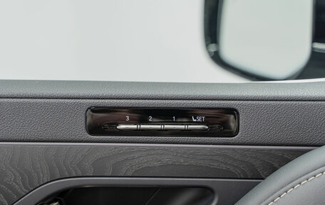Lexus LX, 2025 год, 18 990 000 рублей, 18 фотография