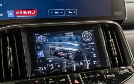 Lexus LX, 2025 год, 18 990 000 рублей, 15 фотография