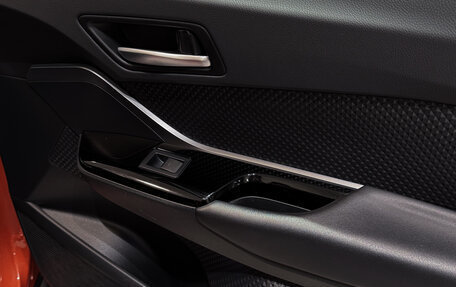 Toyota C-HR I рестайлинг, 2021 год, 2 688 000 рублей, 12 фотография