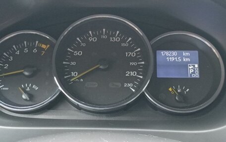 Renault Fluence I, 2010 год, 740 000 рублей, 6 фотография