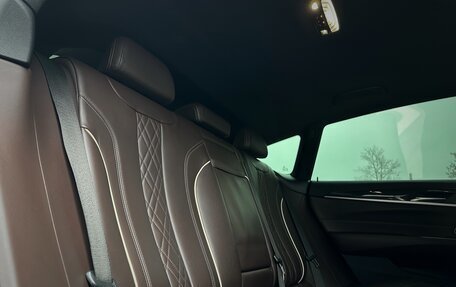 BMW 6 серия, 2018 год, 4 900 000 рублей, 27 фотография