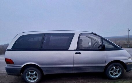 Toyota Estima III рестайлинг -2, 1995 год, 120 000 рублей, 2 фотография