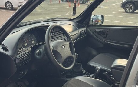 Chevrolet Niva I рестайлинг, 2010 год, 620 000 рублей, 7 фотография