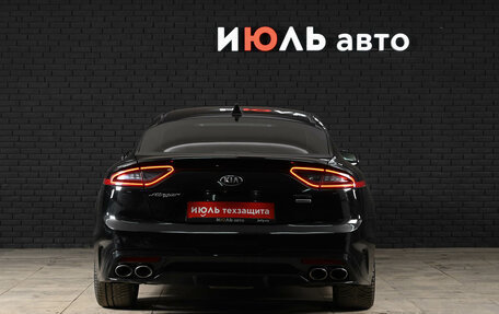 KIA Stinger I, 2018 год, 2 500 000 рублей, 8 фотография