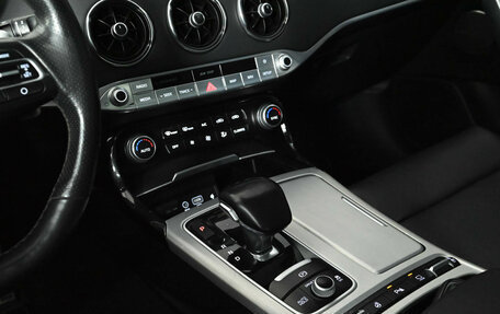 KIA Stinger I, 2018 год, 2 500 000 рублей, 17 фотография