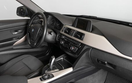 BMW 3 серия, 2015 год, 1 770 000 рублей, 4 фотография