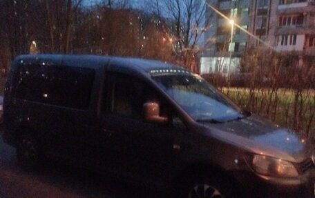 Volkswagen Caddy III рестайлинг, 2012 год, 950 000 рублей, 4 фотография