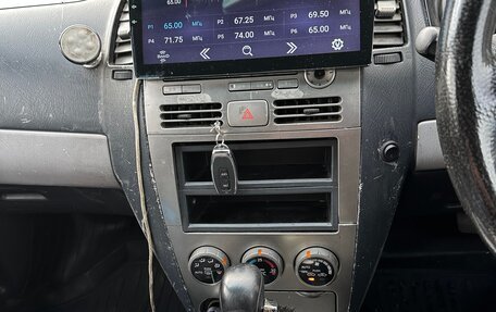 Nissan Wingroad III, 2003 год, 330 000 рублей, 10 фотография