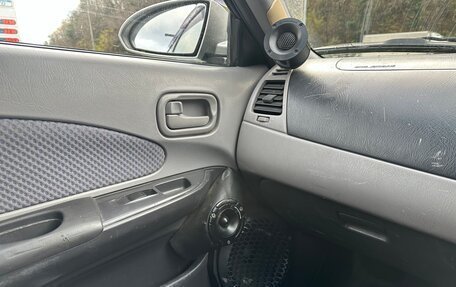 Nissan Wingroad III, 2003 год, 330 000 рублей, 12 фотография