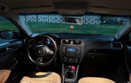 Volkswagen Jetta VI, 2014 год, 1 200 000 рублей, 9 фотография