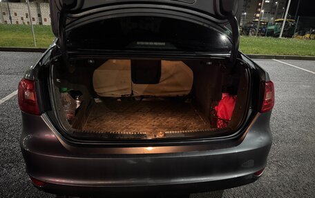 Volkswagen Jetta VI, 2014 год, 1 200 000 рублей, 12 фотография