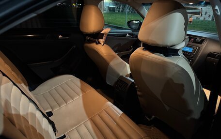 Volkswagen Jetta VI, 2014 год, 1 200 000 рублей, 14 фотография