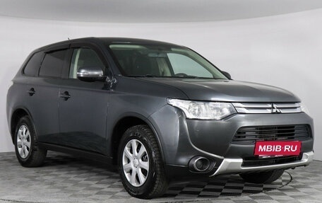 Mitsubishi Outlander III рестайлинг 3, 2014 год, 1 397 000 рублей, 3 фотография