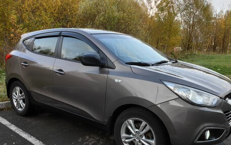 Hyundai ix35 I рестайлинг, 2011 год, 800 000 рублей, 2 фотография