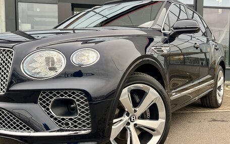 Bentley Bentayga I, 2023 год, 29 000 000 рублей, 5 фотография