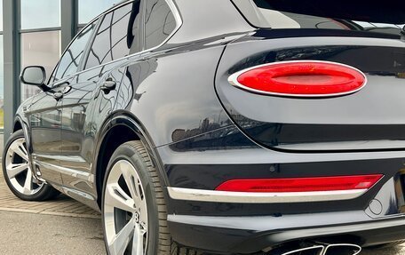 Bentley Bentayga I, 2023 год, 29 000 000 рублей, 7 фотография