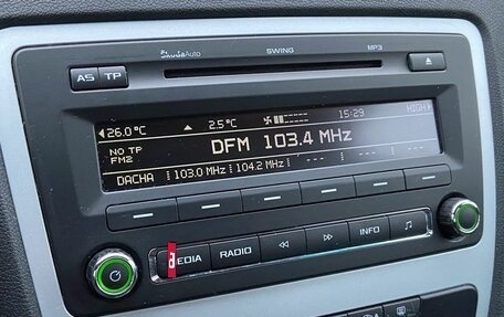 Skoda Octavia, 2011 год, 599 000 рублей, 10 фотография