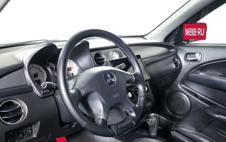 Mitsubishi Outlander III рестайлинг 3, 2005 год, 528 000 рублей, 14 фотография