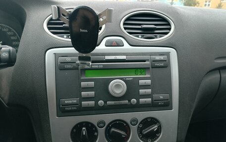 Ford Focus II рестайлинг, 2005 год, 370 000 рублей, 8 фотография