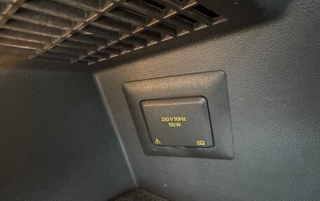 Volkswagen Tiguan II, 2019 год, 2 650 000 рублей, 16 фотография