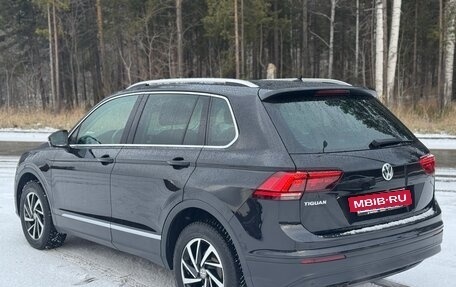 Volkswagen Tiguan II, 2019 год, 2 650 000 рублей, 26 фотография
