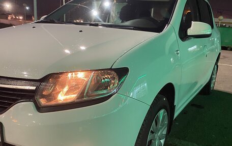 Renault Sandero II рестайлинг, 2017 год, 819 000 рублей, 3 фотография