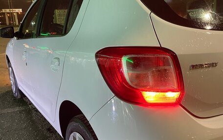 Renault Sandero II рестайлинг, 2017 год, 819 000 рублей, 9 фотография