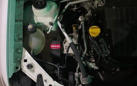 Renault Sandero II рестайлинг, 2017 год, 819 000 рублей, 26 фотография