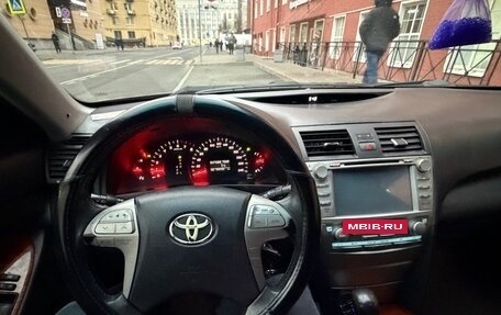 Toyota Camry, 2008 год, 680 000 рублей, 3 фотография
