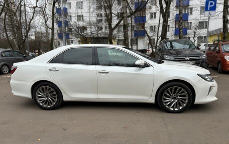 Toyota Camry, 2016 год, 1 600 000 рублей, 5 фотография